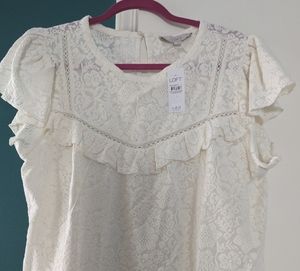 Loft-sleeveless lace blouse size L